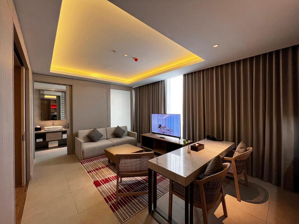Ra Suites Simatupang Jakarta Ngoại thất bức ảnh