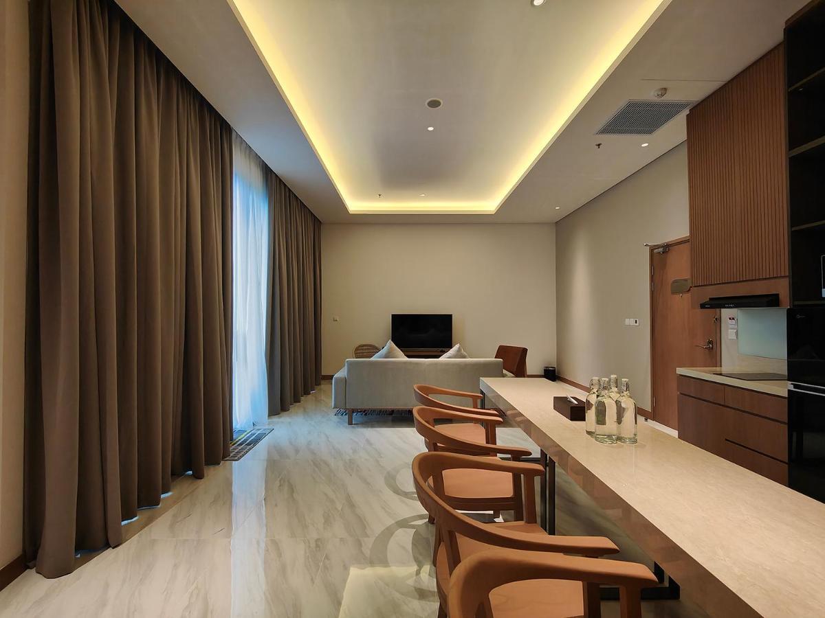 Ra Suites Simatupang Jakarta Ngoại thất bức ảnh