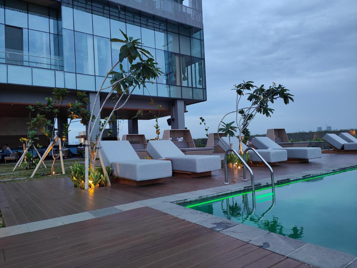 Ra Suites Simatupang Jakarta Ngoại thất bức ảnh