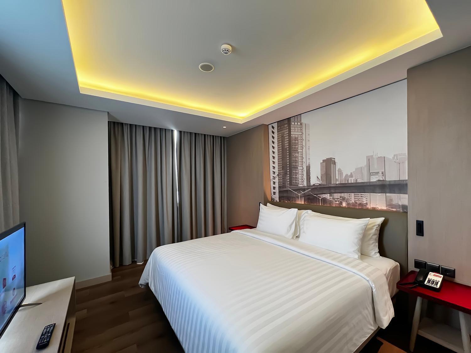 Ra Suites Simatupang Jakarta Phòng bức ảnh